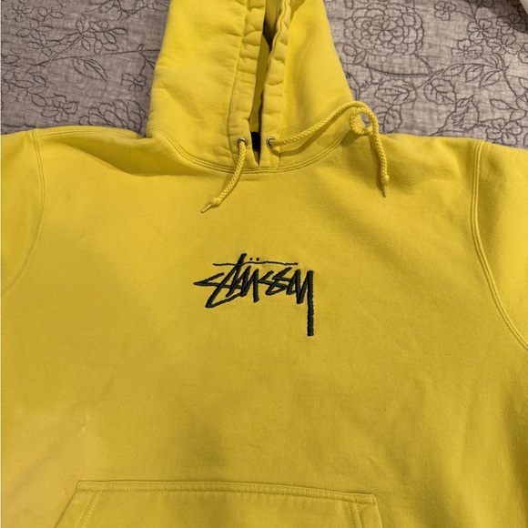 Stussy Hoodie Size Large - Picture 3 of 5
